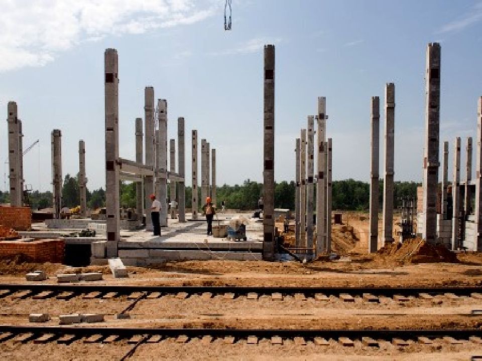 Железобетонные колонны в промышленных зданиях